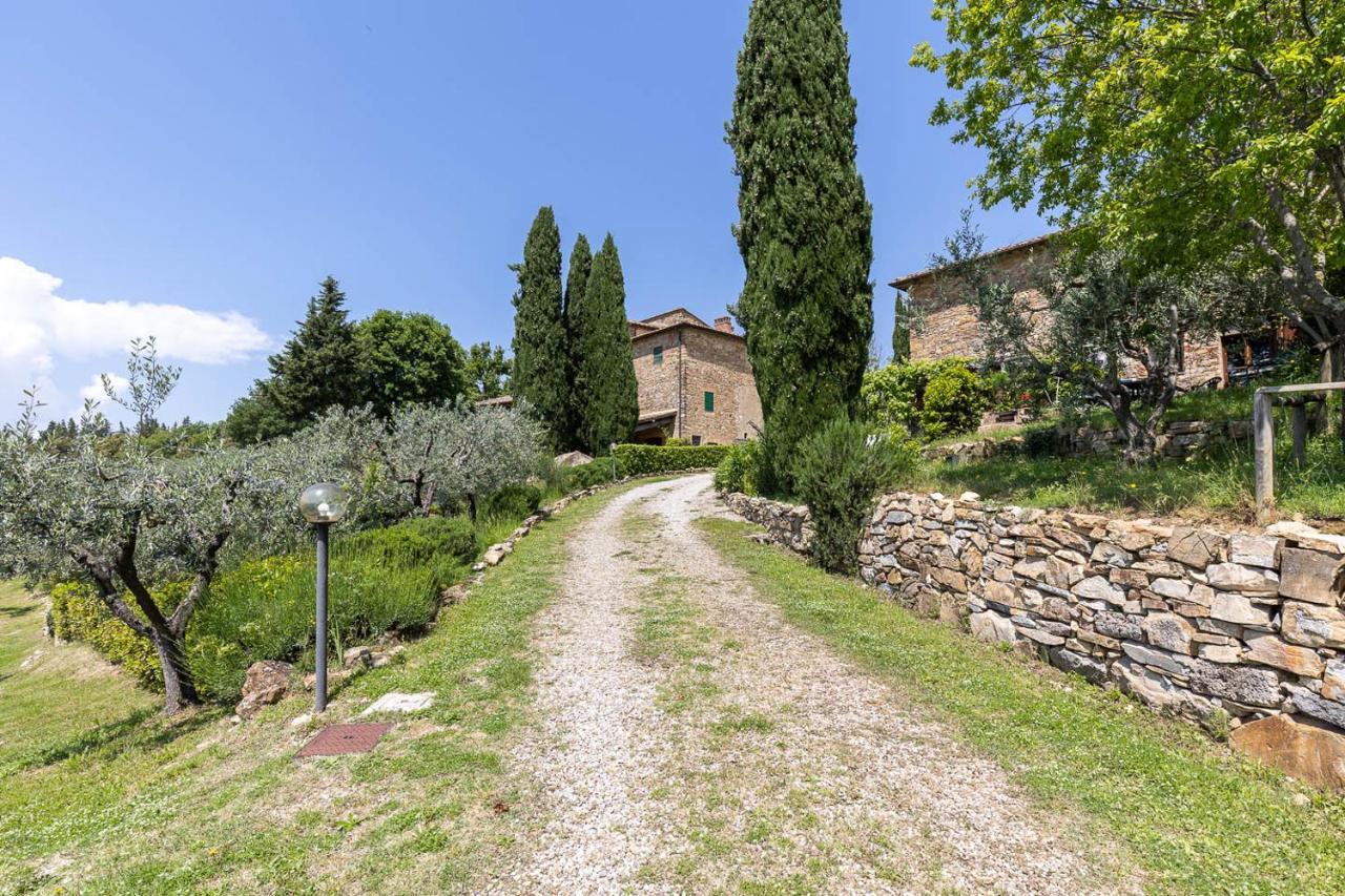 Borgo Nel Chianti Istrice Con Piscina Tennis E Wifi Кастелина ин Кианти Екстериор снимка