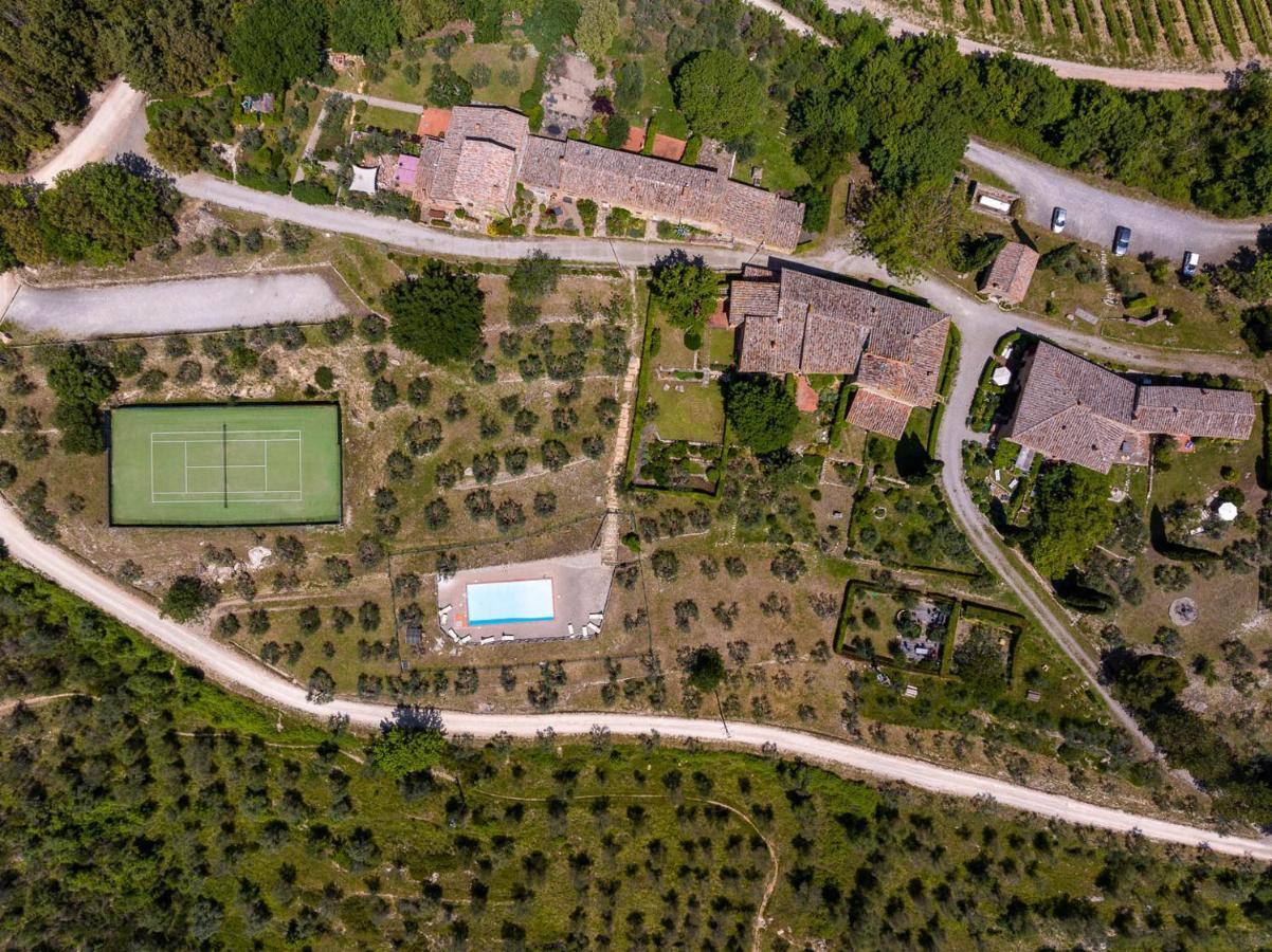 Borgo Nel Chianti Istrice Con Piscina Tennis E Wifi Кастелина ин Кианти Екстериор снимка