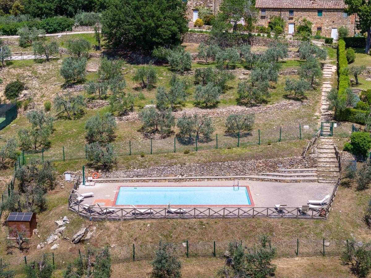 Borgo Nel Chianti Istrice Con Piscina Tennis E Wifi Кастелина ин Кианти Екстериор снимка